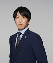 弁護士　河西智之